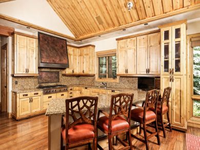 Majestic Magnificent Luxury Accommodation